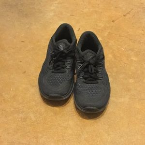Nike Flex Runs